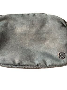 lululemon athletica Camo Belt Bag